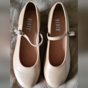 BLOCH Ladies Tap-On Leather Tap Shoes - Size 9 M.